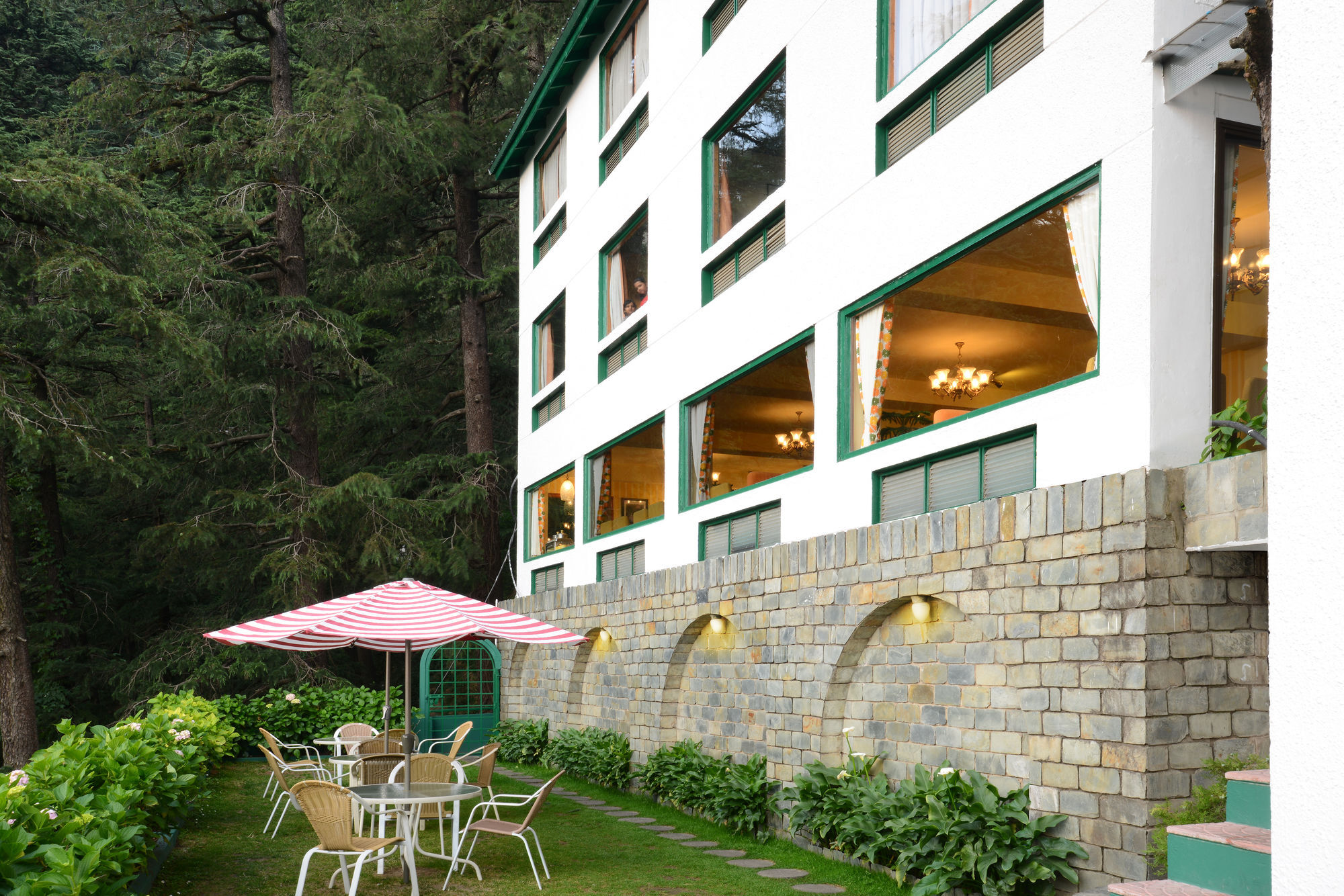 Honeymoon Inn Mussoorie Buitenkant foto